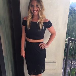 EXPRESS*Matching Two-Piece Set